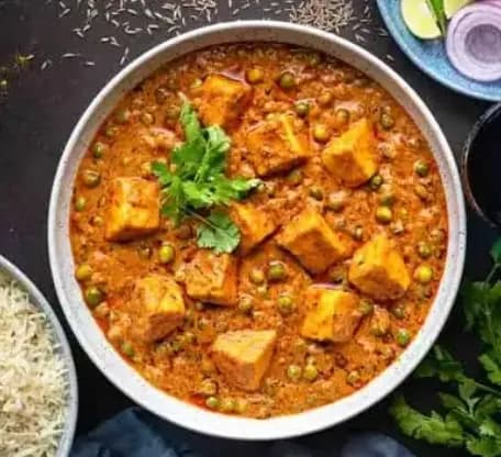 Matar Paneer