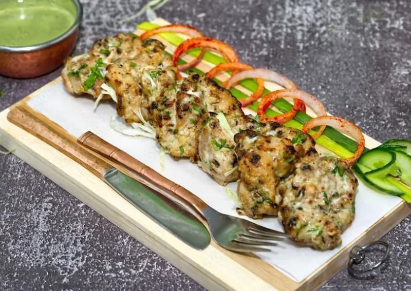 Murgh Kali Mirch Kabab ( 6 pcs )