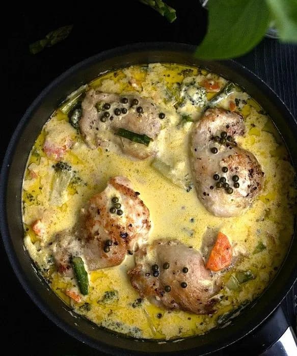 Green Pepper Chicken ( 6 pcs )