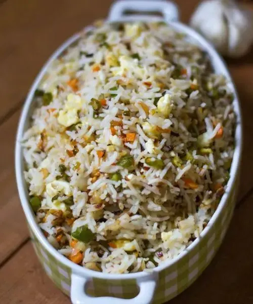 Burnt Garlic Fried Rice (Egg)