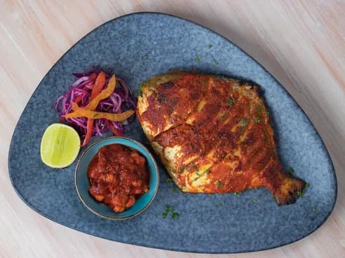 Pomfret Fry ( 1 pcs )