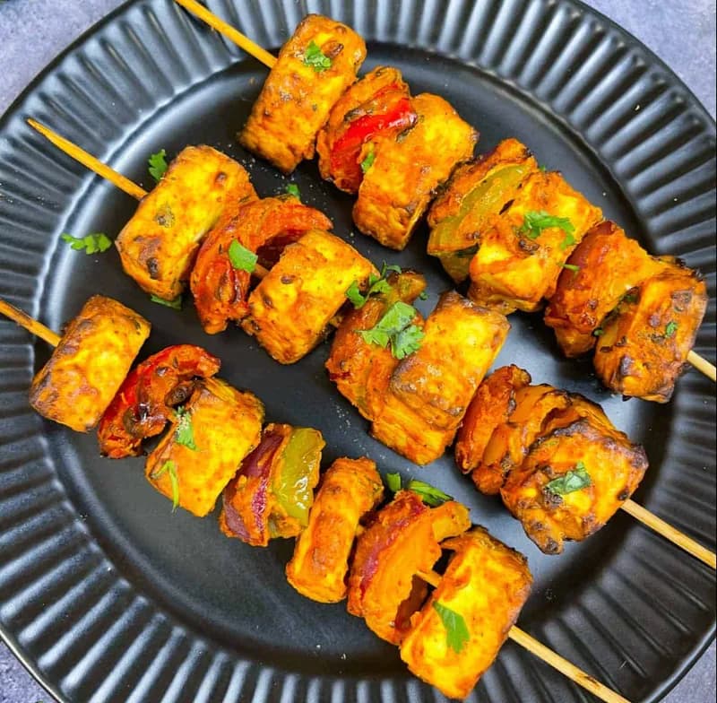 Paneer Lahsuni Tikka ( 6 pcs )