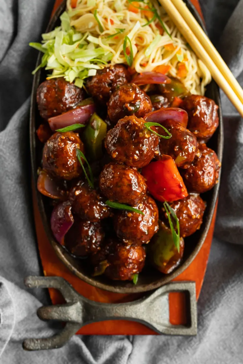 Veg Manchurian Dry ( 6 pcs )