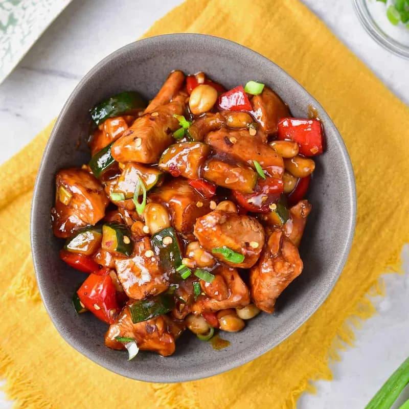 Kung Pao Chicken ( 6 pcs )