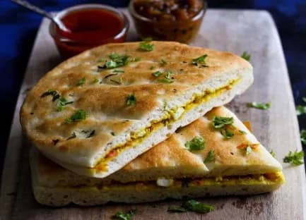 Paneer Kulcha