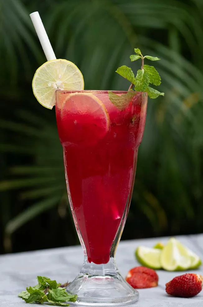 Strawberry Mojito ( 1 pcs )