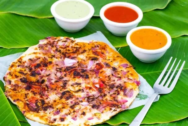 Butter Mix Uttapam