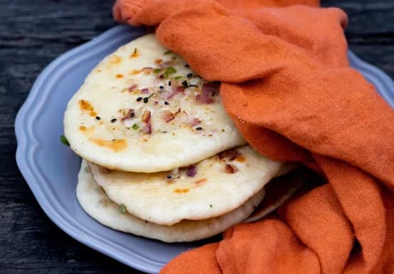 Onion Cheese Kulcha