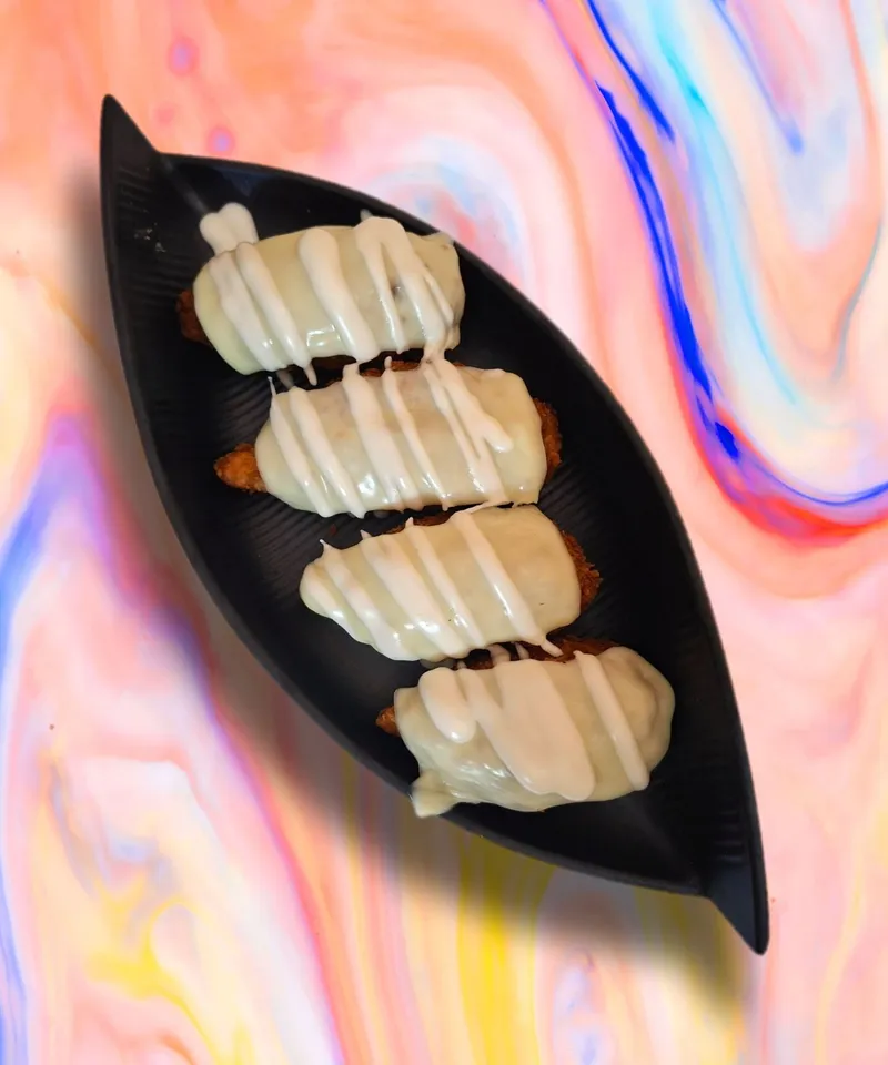 Chessy Momo (4 pieces)