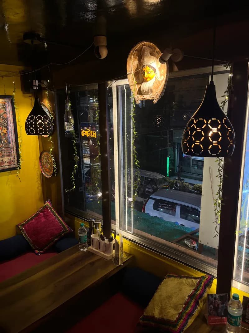 Bong Boutique Cafe