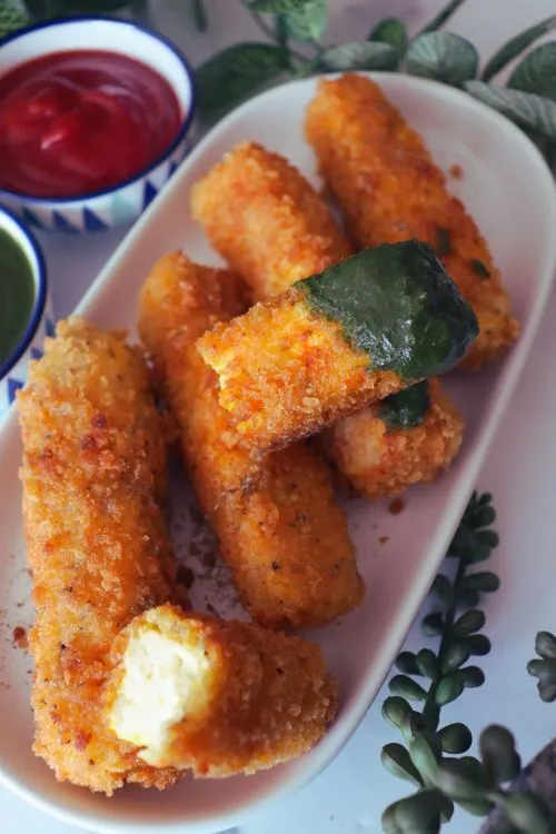 Paneer Sticks / Finger (6 Pcs)
