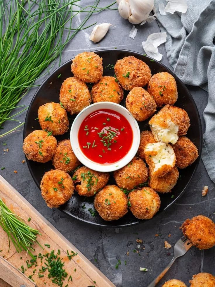 Potato Cheese Ball (8 Pcs)