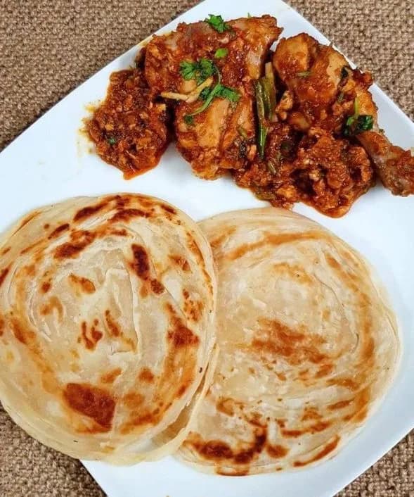 Deshi murgi kosha 2 pcs with laccha porota 2 pcs